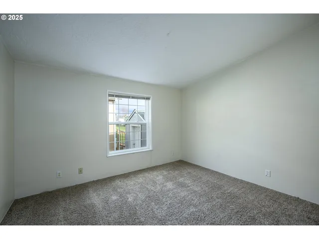 $109,000 | 4155 Northeast Three Mile Lane, Unit 78, McMinnville, OR 97128