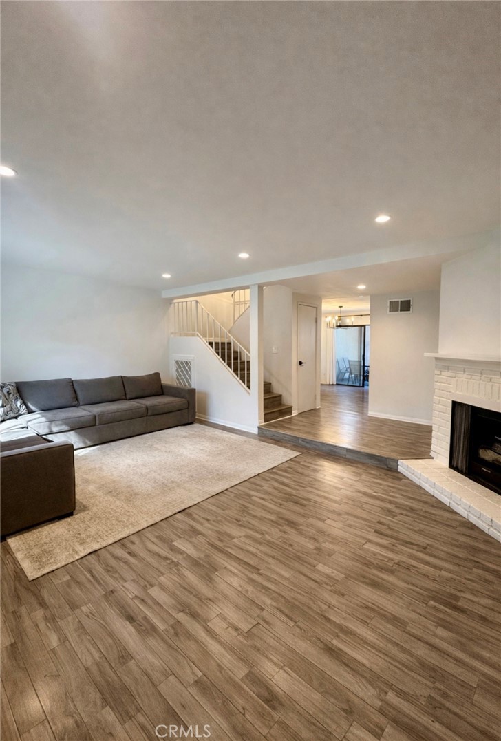 15230 Roxford Street, Unit 38 Sylmar, CA 91342 - Photo 4 of 25