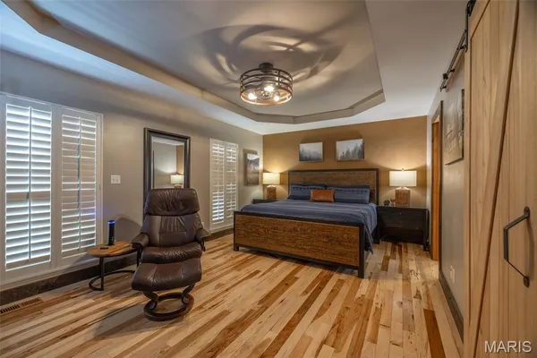 $1,089,000 | 540 Lorraine Lake Drive, Innsbrook, MO 63390