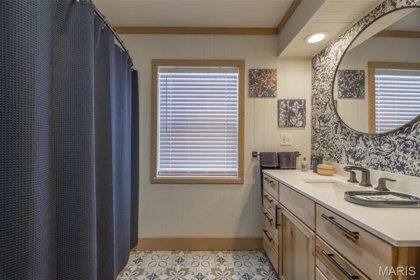 $1,089,000 | 540 Lorraine Lake Drive, Innsbrook, MO 63390