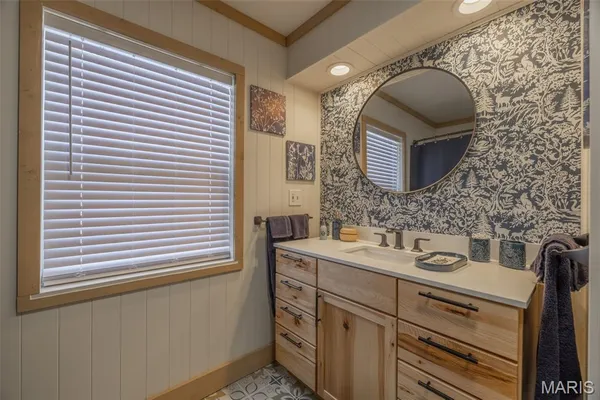 $1,089,000 | 540 Lorraine Lake Drive, Innsbrook, MO 63390