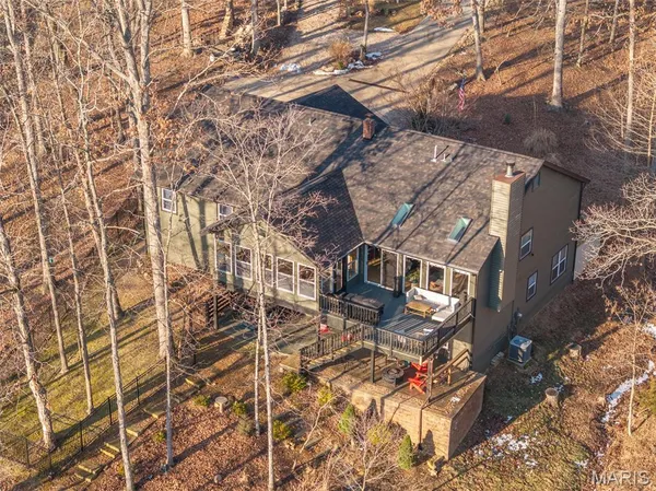 $1,089,000 | 540 Lorraine Lake Drive, Innsbrook, MO 63390