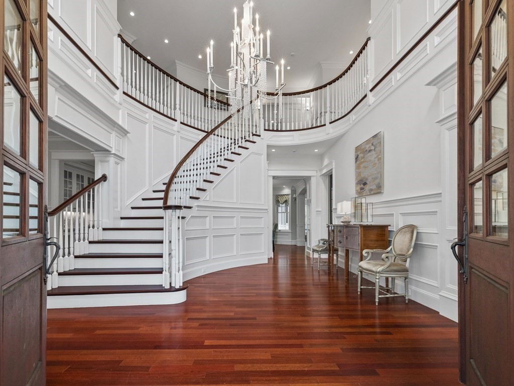 58 Ridge Hill Farm Road Wellesley, MA 02482 - Photo 4 of 39
