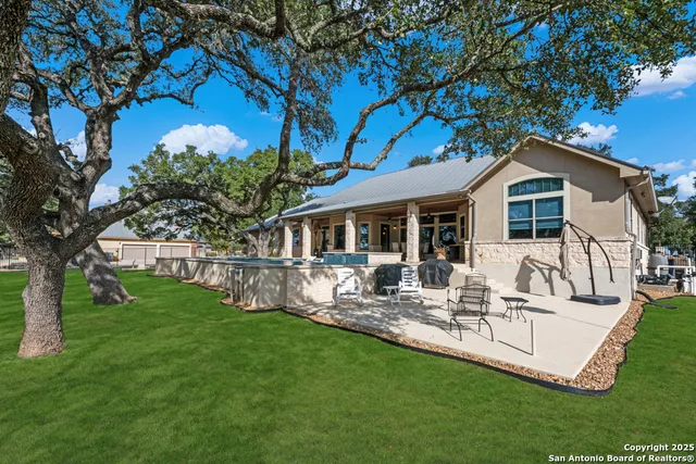 $1,250,000 | 415 Redland Drive, Spring Branch, TX 78070
