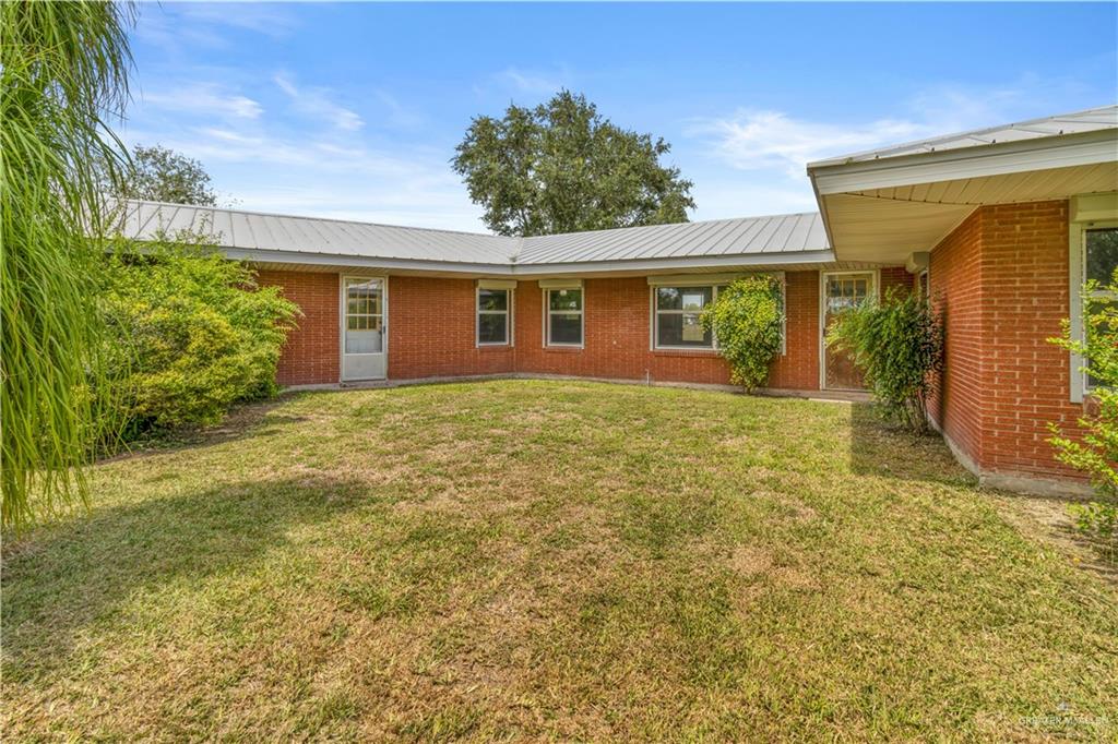 28664 South Altas Palmas Road Harlingen, TX 78552 - Photo 4 of 31