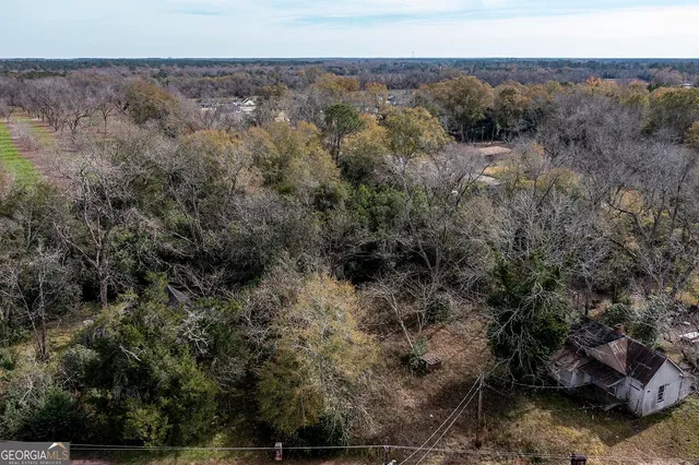 an aerial view of house with outdoor space