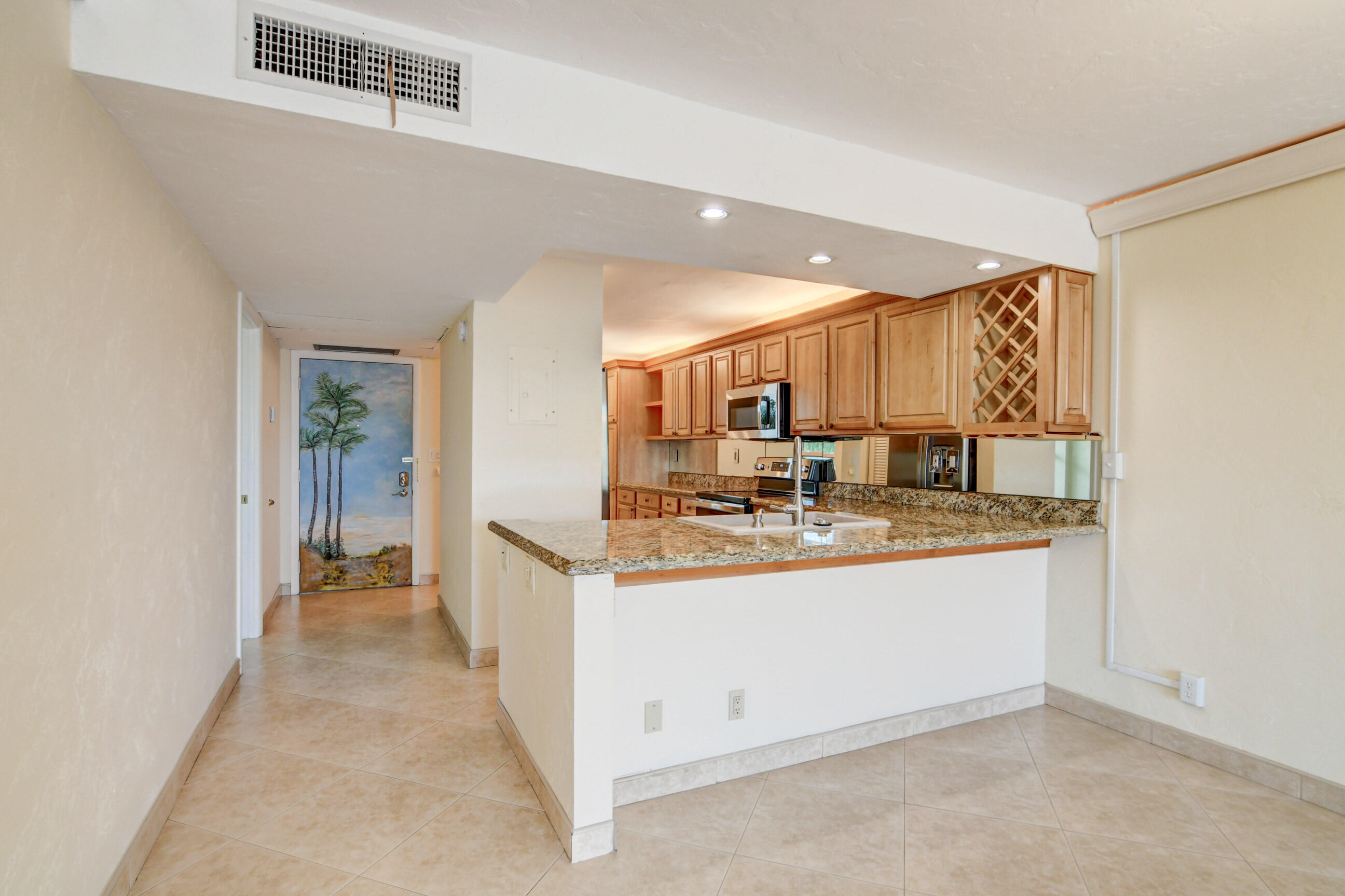 13 Royal Palm Way, Unit 302 Boca Raton, FL 33432 - Photo 1 of 14 DSC_3016_17_18_19_20
