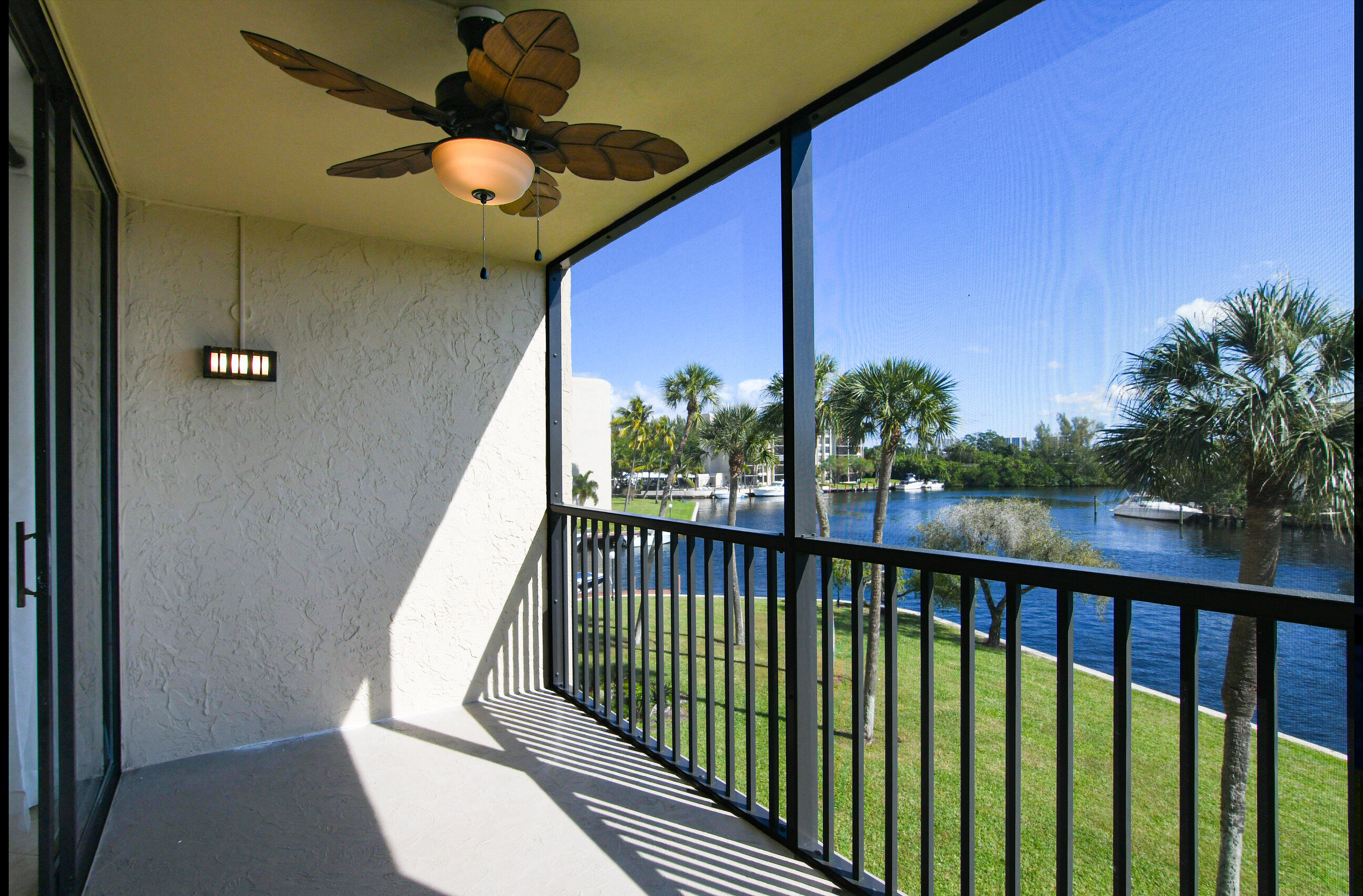 13 Royal Palm Way, Unit 302 Boca Raton, FL 33432 - Photo 14 of 14 DSC_3241_2_3_4_5