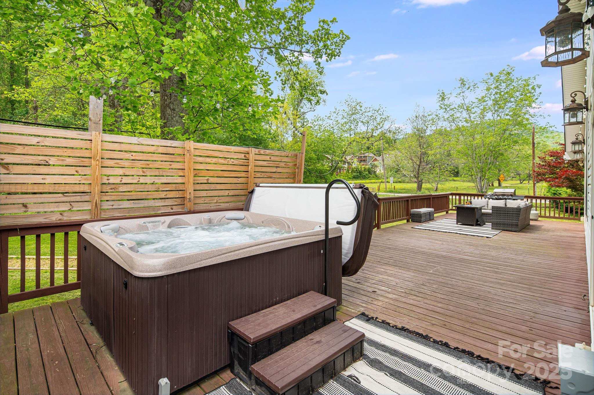 101 McFalls Road Asheville, NC 28805 - Photo 36 of 39