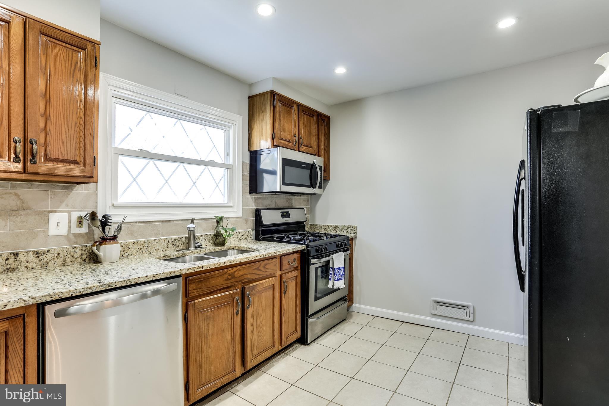 1402 Glenwilde Road Catonsville, MD 21228 - Photo 11 of 36 Recess lighting, fresh paint