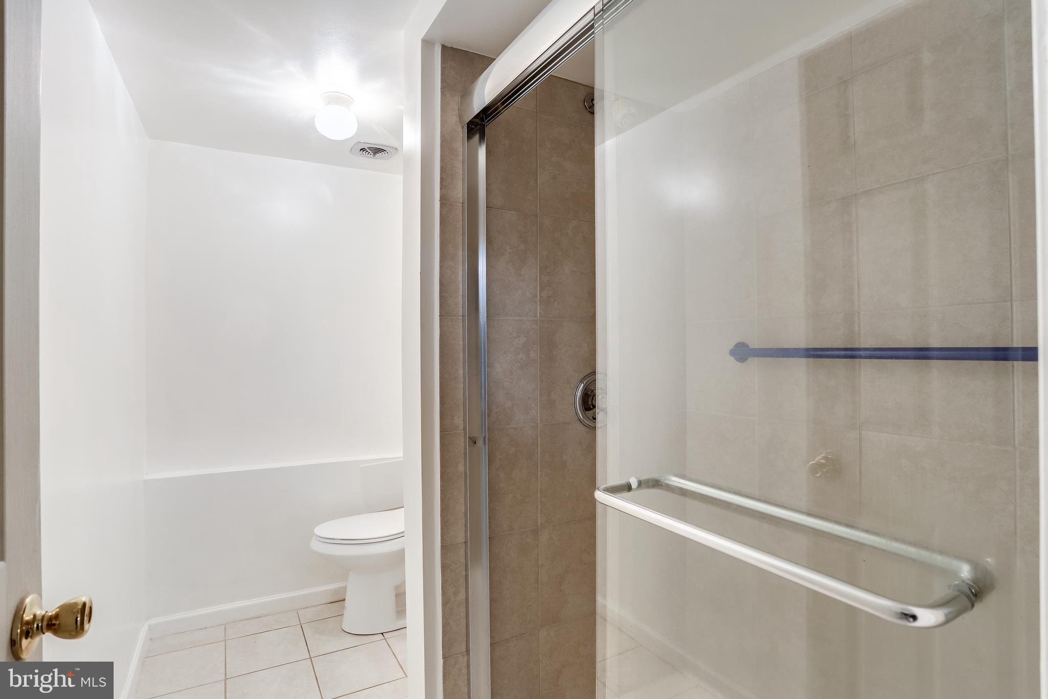 1402 Glenwilde Road Catonsville, MD 21228 - Photo 22 of 36 Lower level ceramic tile shower