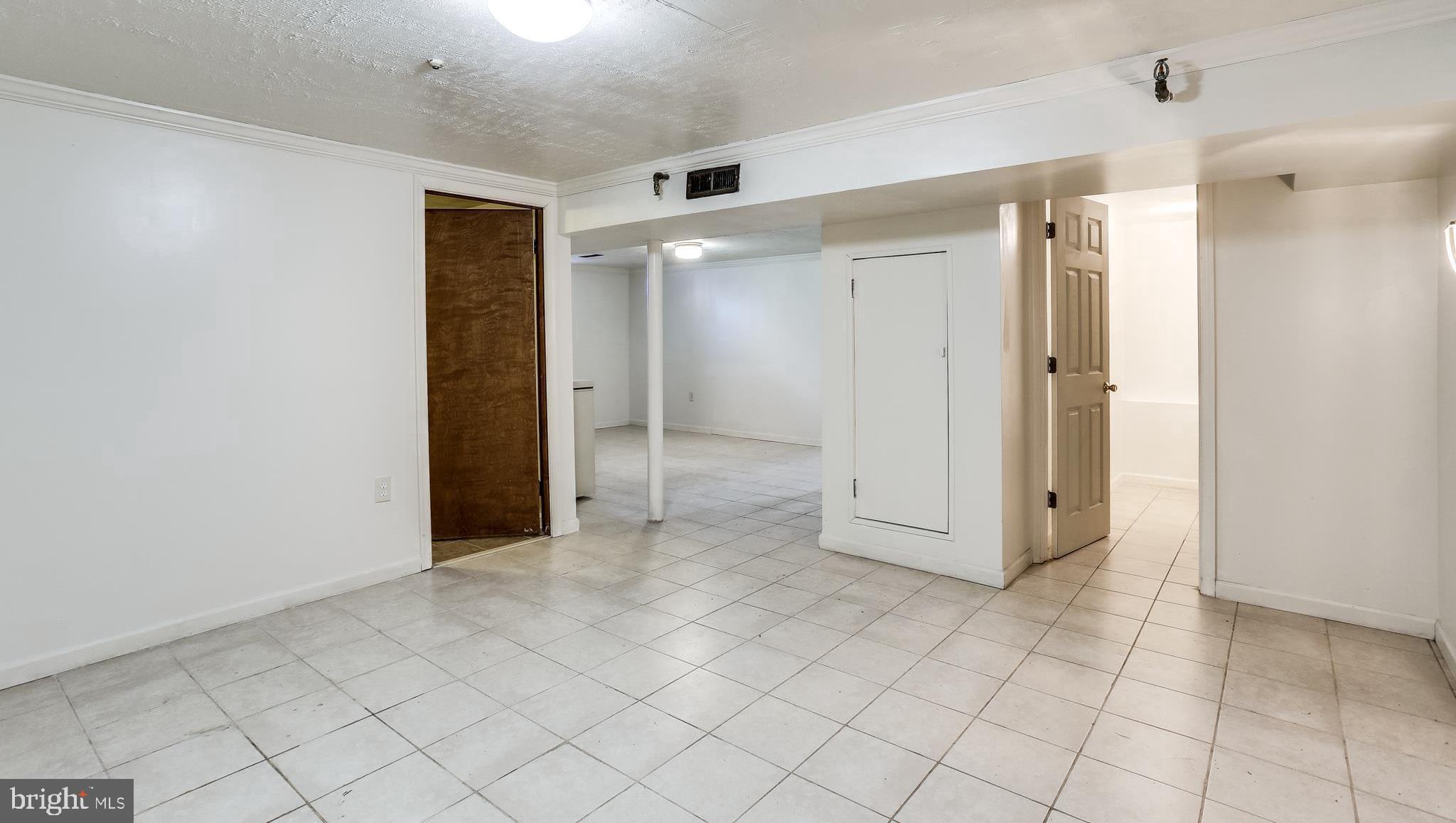 1402 Glenwilde Road Catonsville, MD 21228 - Photo 26 of 36 Spacious basement
