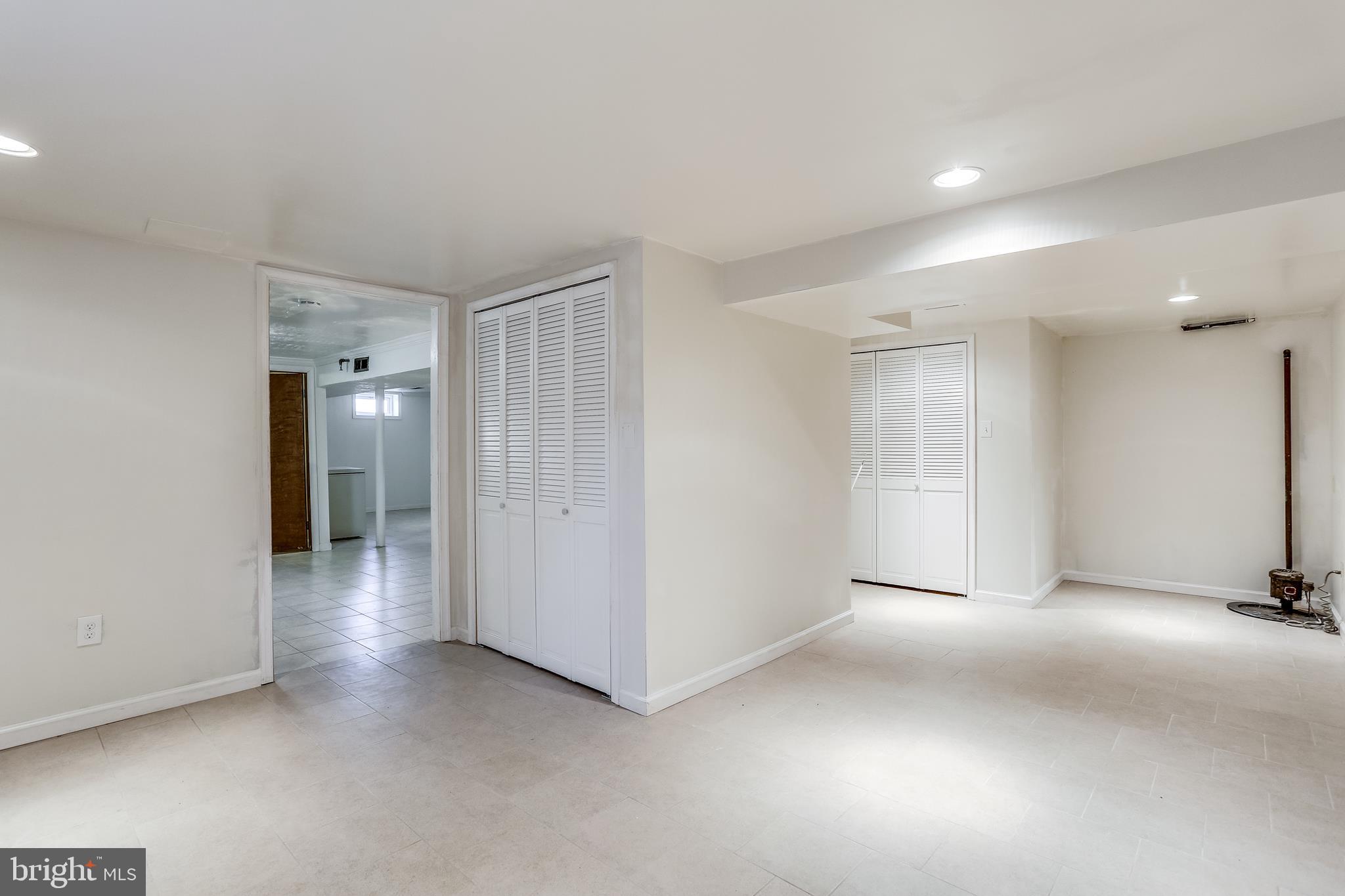 1402 Glenwilde Road Catonsville, MD 21228 - Photo 30 of 36 Gallery Image 30
