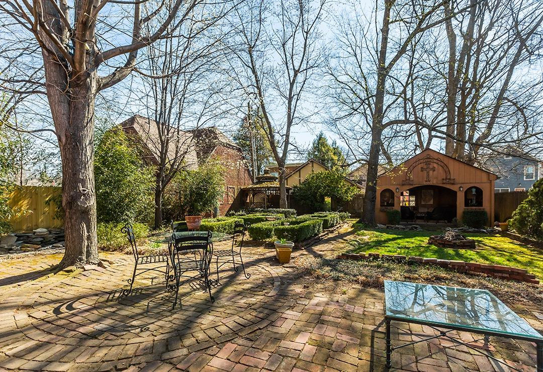 404 Ridgeway Road Lexington, KY 40502 - Photo 45 of 52 Listing Photo