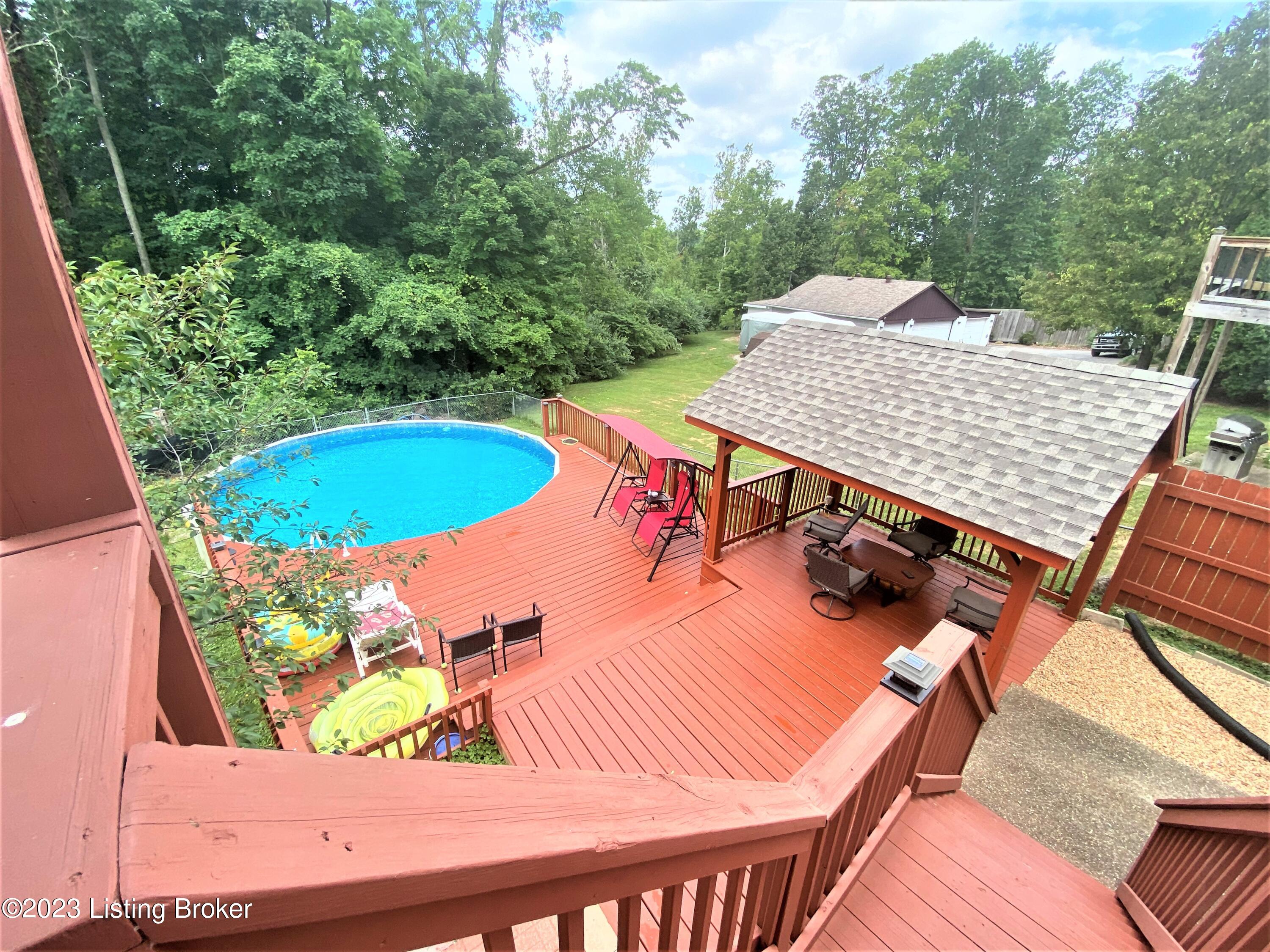7216 Ridge Creek Road Louisville, KY 40291 - Photo 51 of 86 IMG_6156