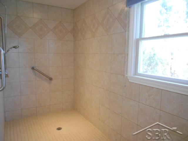 8761 Webster Road Freeland, MI 48623 - Photo 9 of 24 Gallery Image 9
