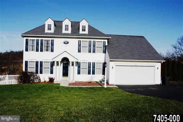 3 Glenhurst Road Shrewsbury, PA 17361 - Photo 3 of 28 Gallery Image 3