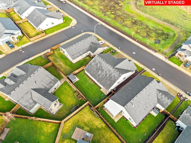 $499,900 | 2551 West 15th Avenue, Junction City, OR 97448