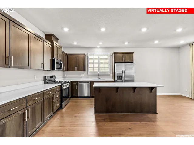 $499,900 | 2551 West 15th Avenue, Junction City, OR 97448