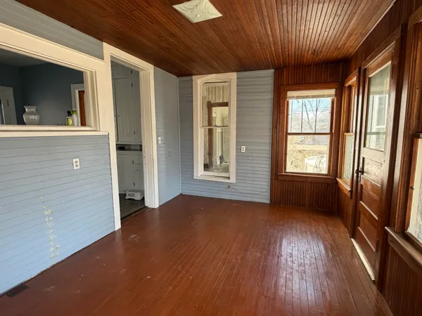 $195,000 | 235 North Nottawa Street, Mendon, MI 49072