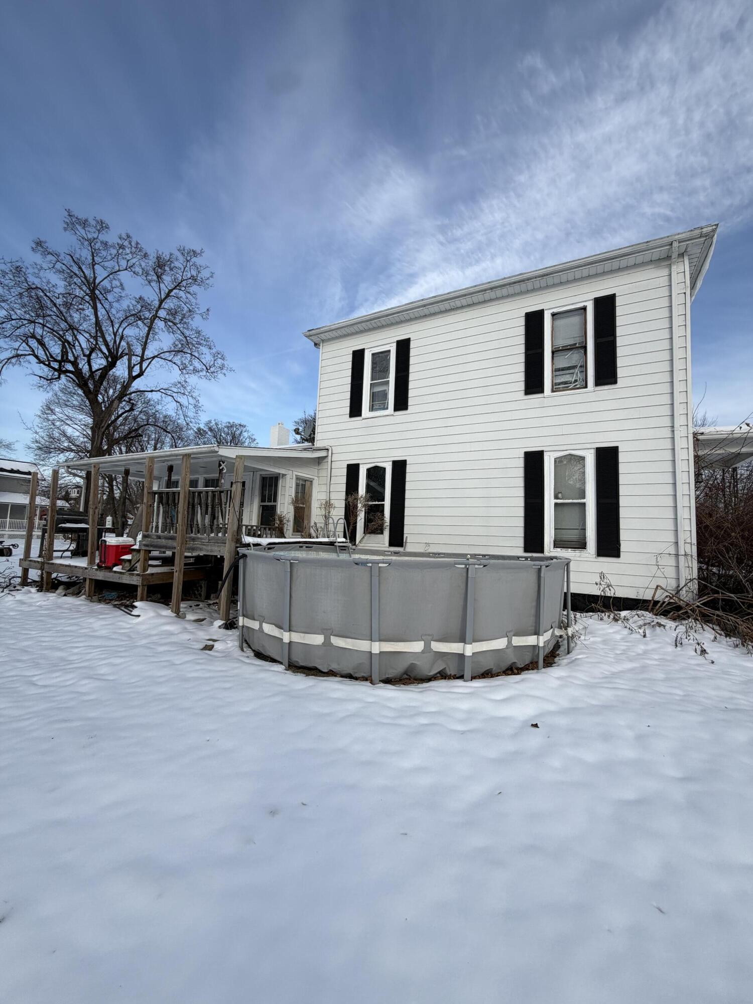 235 North Nottawa Street Mendon, MI 49072 - Photo 4 of 26 IMG_4547