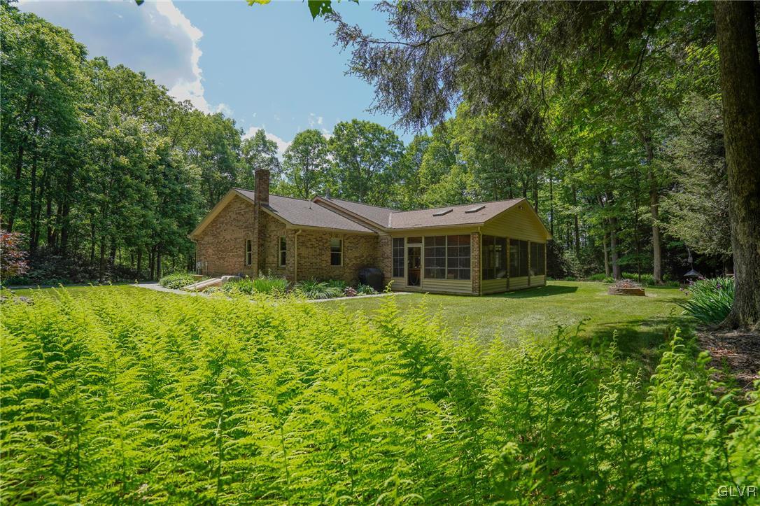 692 Arrow Road New Ringgold, PA 17960 - Photo 4 of 4 Gallery Image 4