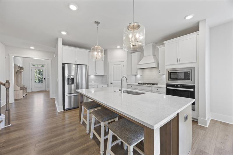 3431 Big View Road Gainesville, GA 30506 - Photo 12 of 59