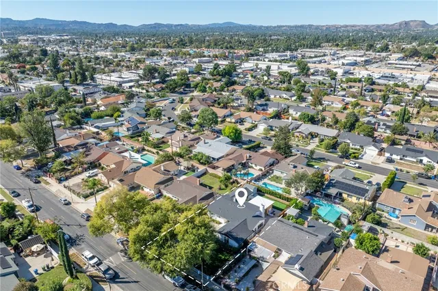 $1,199,000 | 7741 Variel Avenue, Canoga Park, CA 91304
