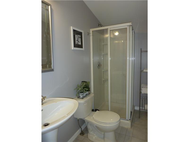 836 State Rt 30 Clinton, PA 15026 - Photo 17 of 21 Full Bath. This is the main hall bath located by bedroom 2 & 3. Couldn t be nicer!