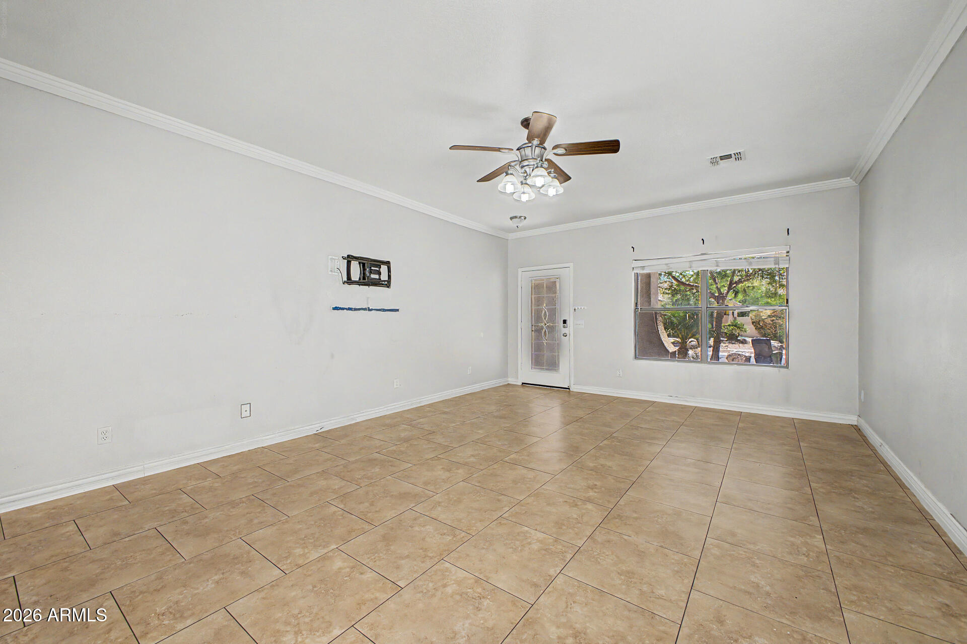 9644 West Cordes Road Tolleson, AZ 85353 - Photo 3 of 22 Living Area