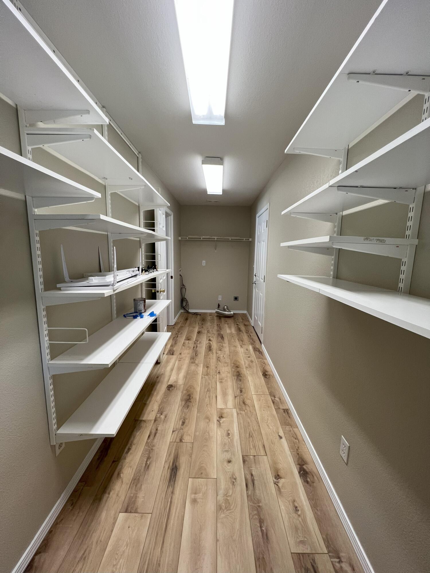 1979 Northwest Jackpine Place Redmond, OR 97756 - Photo 9 of 25 Pantry to laundry