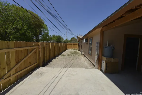 $1,700 | 302 Artemis Drive, San Antonio, TX 78218