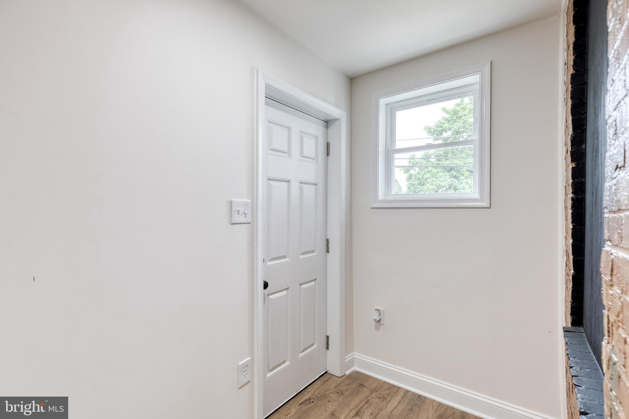 6854 Dunbar Road Baltimore, MD 21222 - Photo 18 of 35