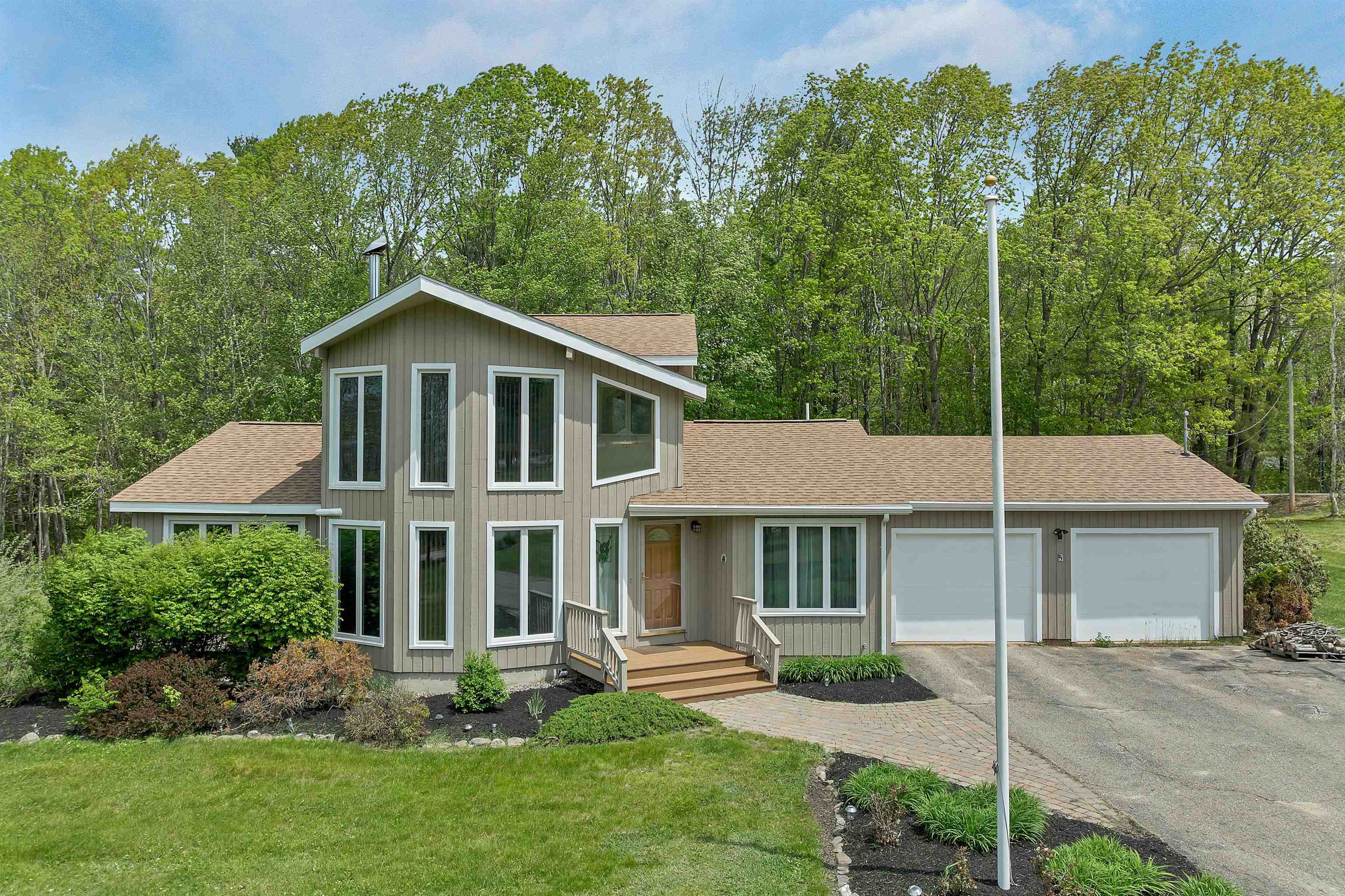 4 Birch Ledge Road Meredith, NH 03253 - Photo 1 of 52