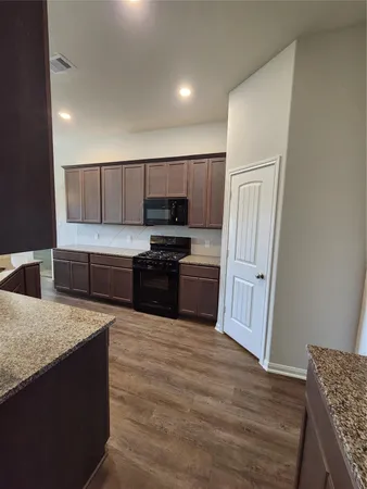 $1,950 | 11318 Cora Lane, Willis, TX 77318