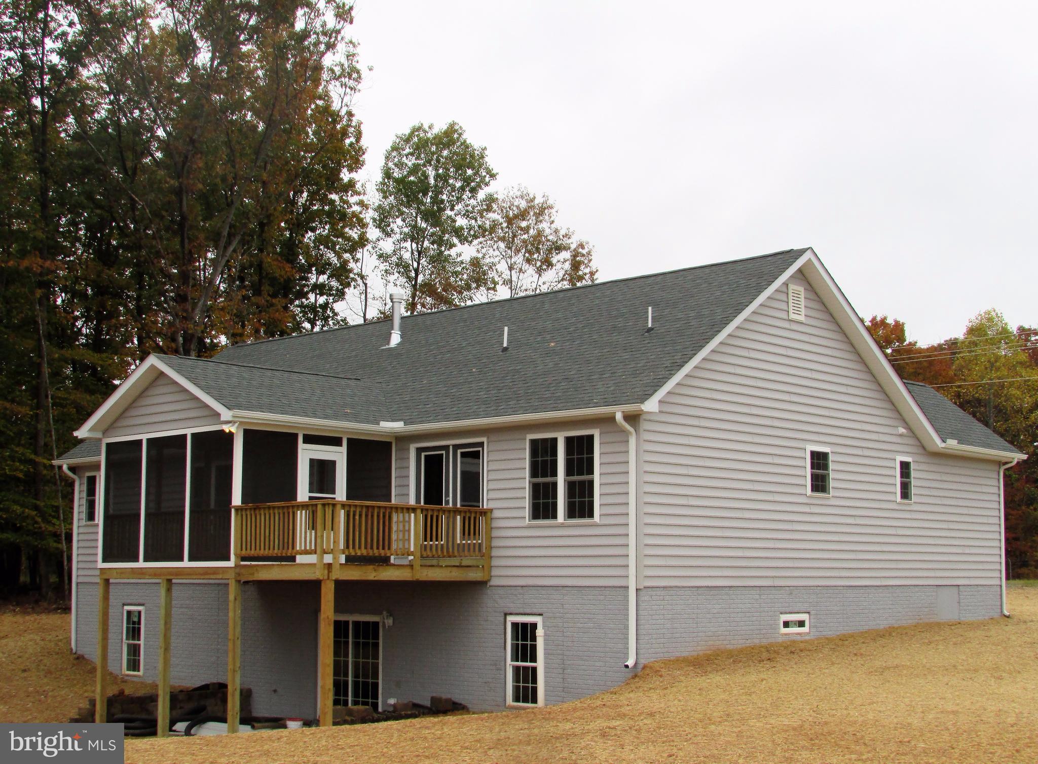 7400 Pine Stake Road Culpeper, VA 22701 - Photo 5 of 29 Rambler w/Screen Porch-Deck and Walk-out Basement