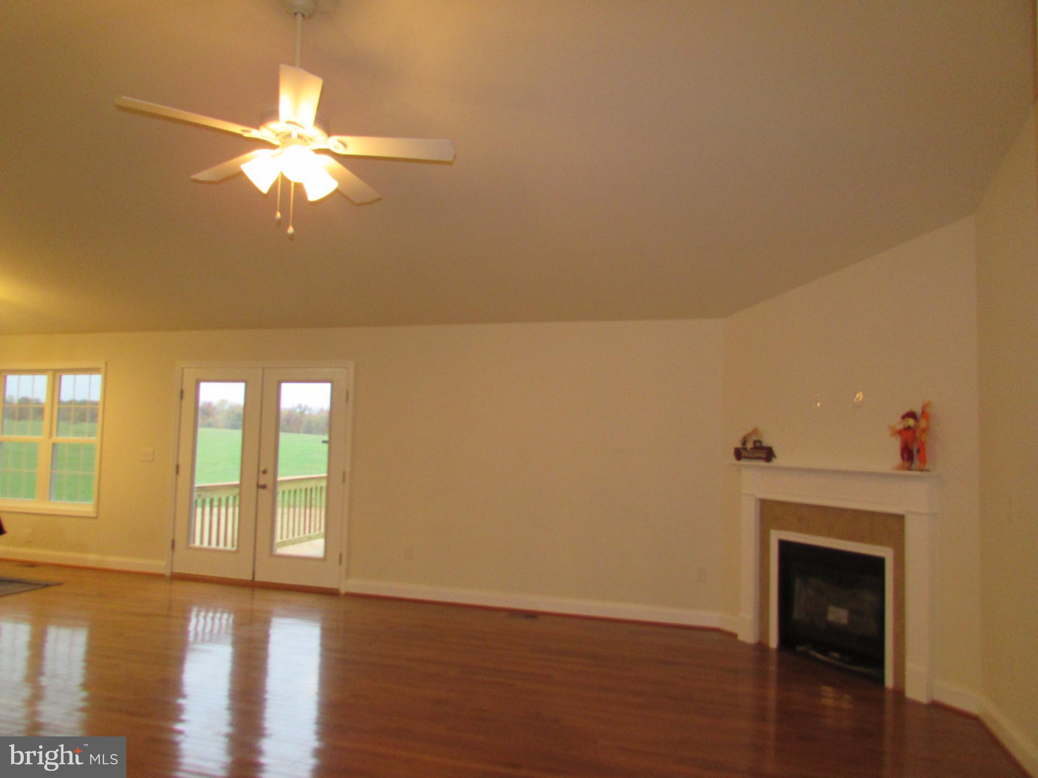 7400 Pine Stake Road Culpeper, VA 22701 - Photo 8 of 29 Vaulted Ceilings - Open Floor Plan