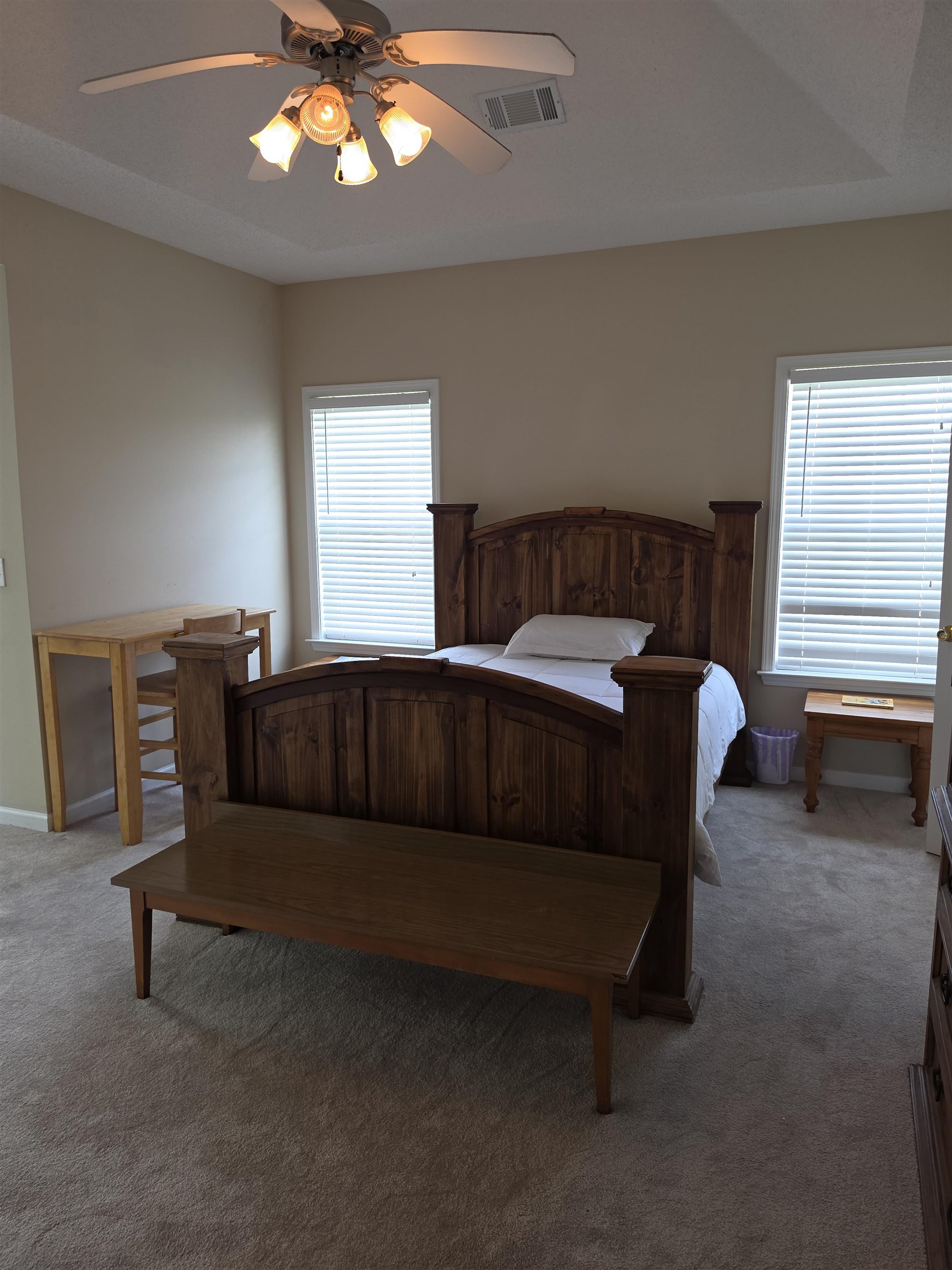 7253 Rourke Circle Memphis, TN 38125 - Photo 14 of 31 Spacious room featuring neutral carpeting and light beige wall paint