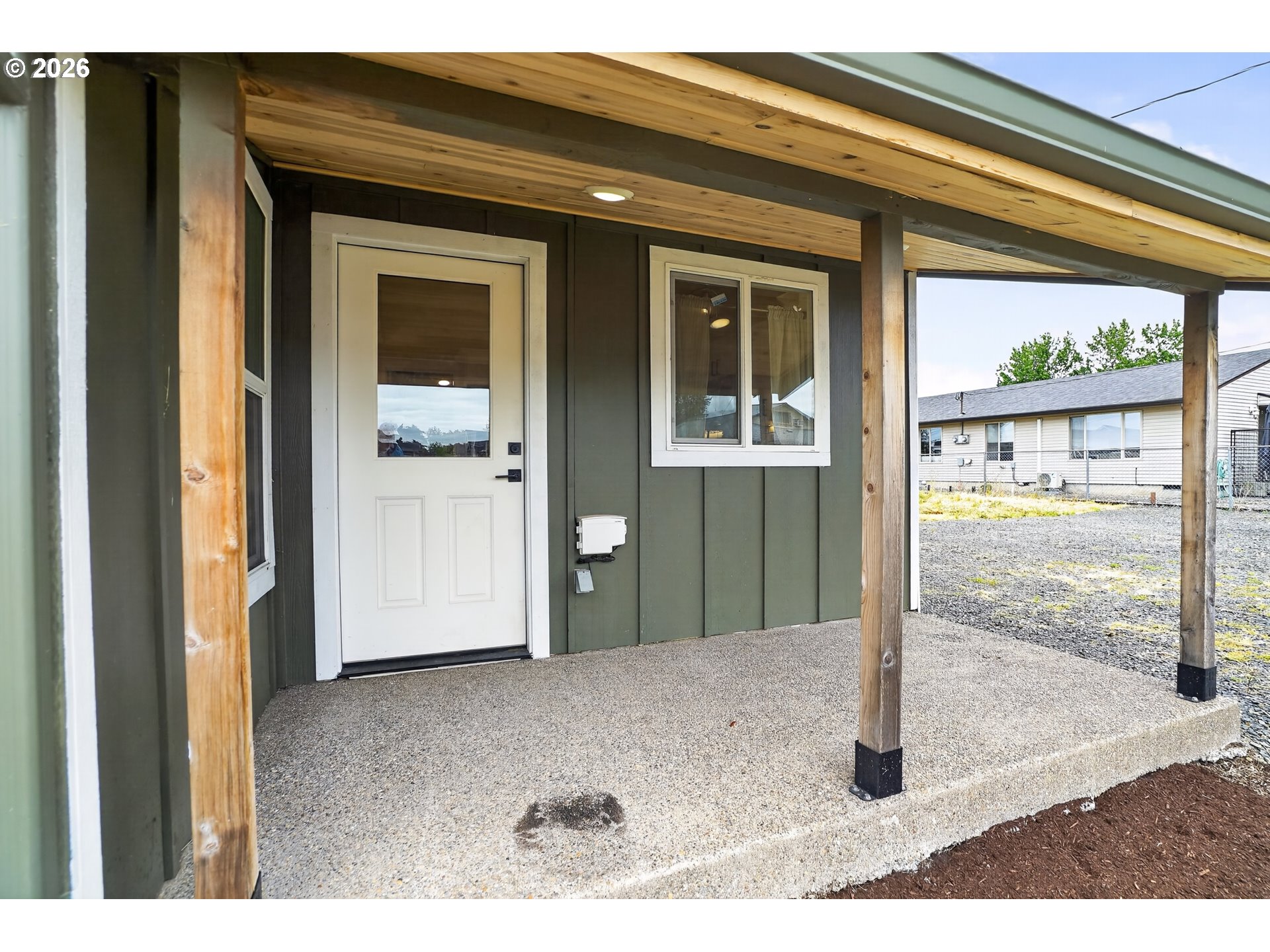 502 East 4th Street Molalla, OR 97038 - Photo 31 of 35 Patio