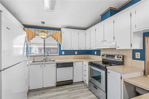 $190,000 | 7635 Blackhawk Road, Micco, FL 32976