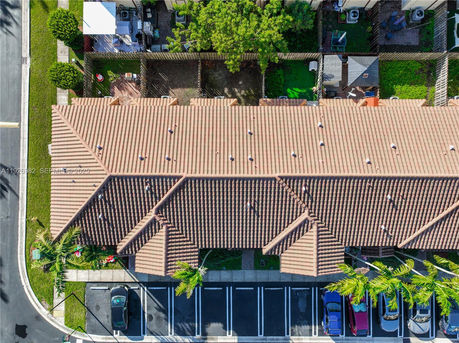 3218 Southeast 5th Court Homestead, FL 33033 - Photo 45 of 68 a front view of small house with palm tree
