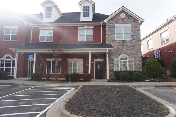 $299,900 | 530 Highland Station Drive, Unit 3004, Suwanee, GA 30024