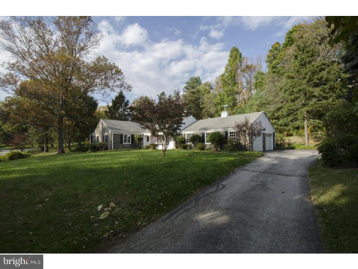 702 Hamilton Road Bryn Mawr, PA 19010 - Photo 2 of 25 Front Yard