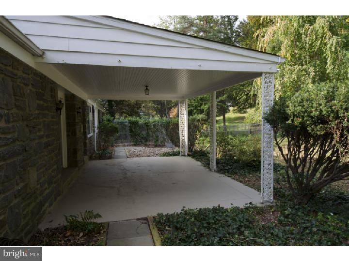 702 Hamilton Road Bryn Mawr, PA 19010 - Photo 22 of 25 Patio