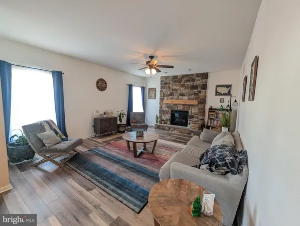 $405,000 | 9 West Imperial Drive, Aspers, PA 17304