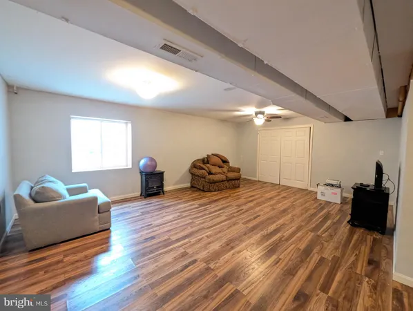 $405,000 | 9 West Imperial Drive, Aspers, PA 17304