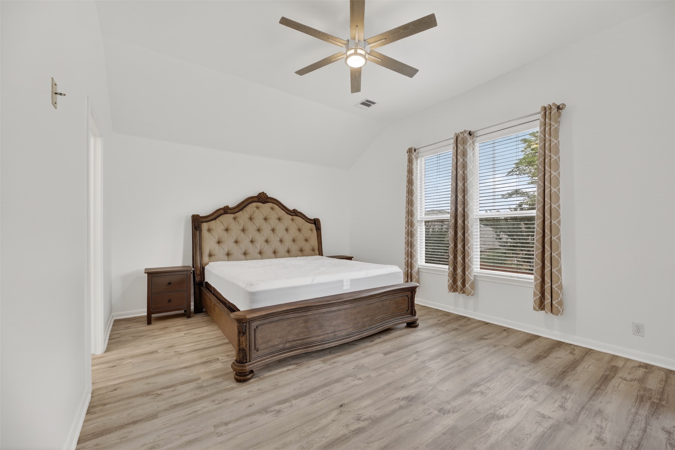 545 Manchester Lane Austin, TX 78737 - Photo 12 of 30