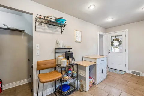 $399,990 | 725 Hill Road, Philadelphia, PA 19128