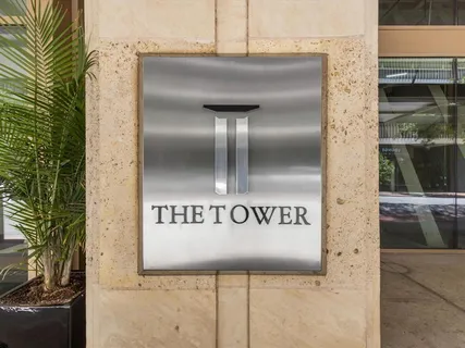 $595,000 | 500 Throckmorton Street, Unit 1605, Fort Worth, TX 76102