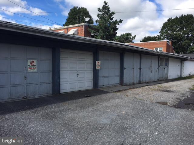 714 George Street Lancaster, PA 17603 - Photo 4 of 5 Garages 1thru 6